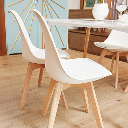 Mesa Rectangular Eames 120x80 + 6 Sillas Tulip