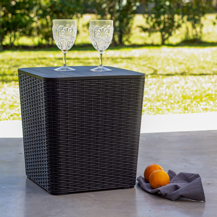 Mesa Capri Rattan